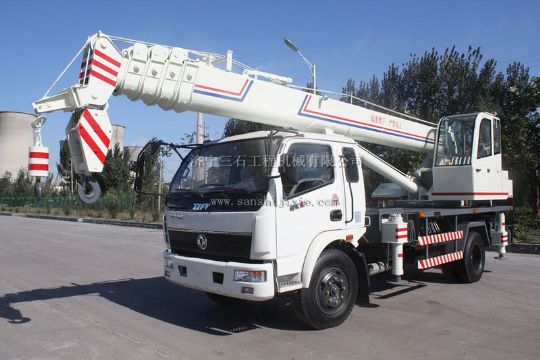 點擊查看詳細信息<br>標題：12-16噸汽車吊 閱讀次數：4087