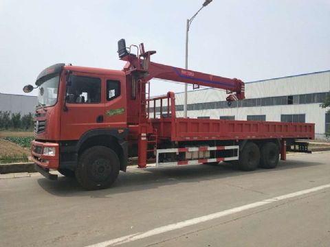 點擊查看詳細信息<br>標題：12噸東風隨車吊 閱讀次數：1680