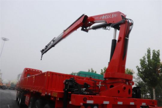 點擊查看詳細信息<br>標題：SQ5S3  5噸折疊臂 閱讀次數：3058